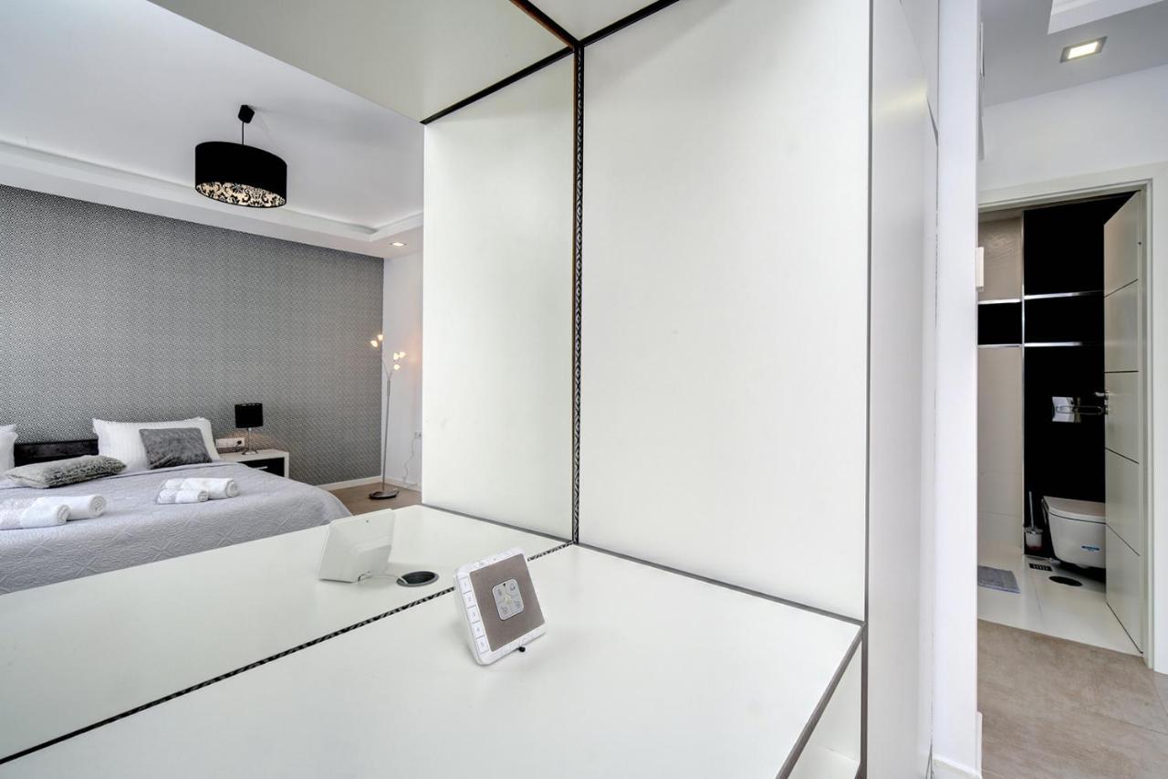Westminster Puerto Banus Marina Apartment Marbella Ngoại thất bức ảnh