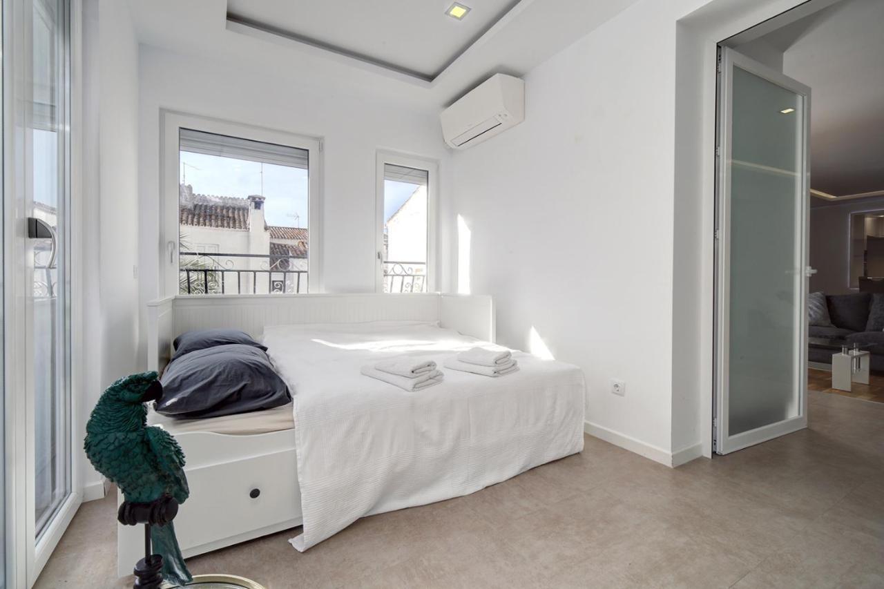 Westminster Puerto Banus Marina Apartment Marbella Ngoại thất bức ảnh